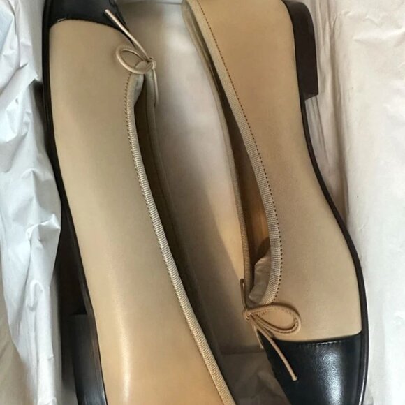 CHANEL Beige Lambskin Cap Toe Ballerina Flats - Picture 4 of 13